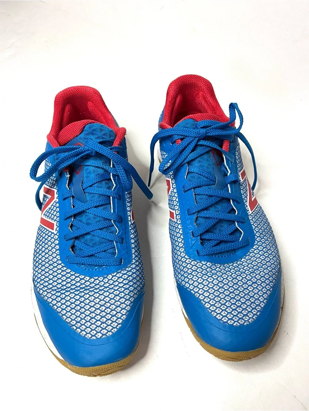 Men’s New Balance Minimus 40 Cross -Training Sneakers in Blue, Red, White- Sz 8.